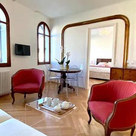 Venetian Palace Red R&r Διαμέρισμα *